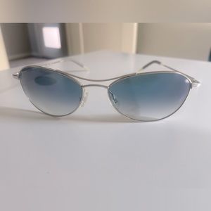 Oliver Peoples polarized aviators, case and cleaning cloth.